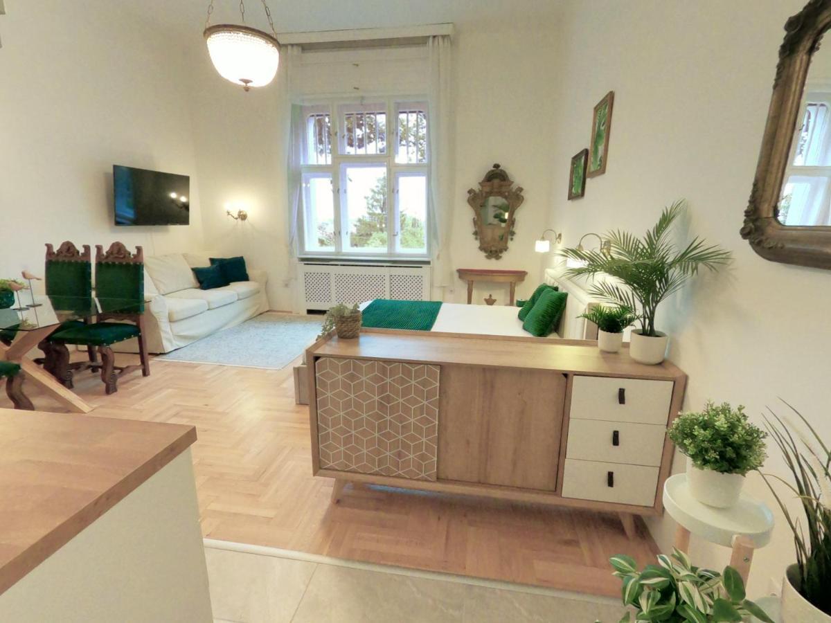 Green Hill Apartment Budapest Ngoại thất bức ảnh